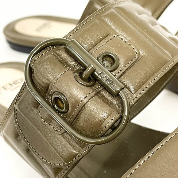 Fendi Sabot Mules- Size 40 - Picture 5 of 15